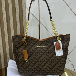 Carter Tote Bags