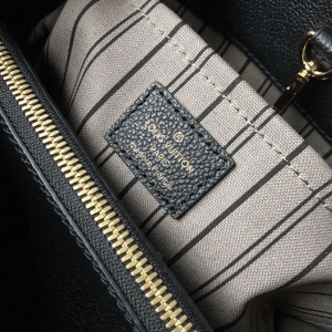 Lotte Hand Bags
