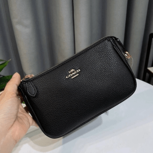 Note Shoulder Bags