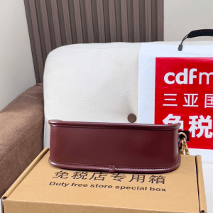 Vera Shoulder Bag