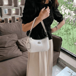 Bannett Shoulder Bags
