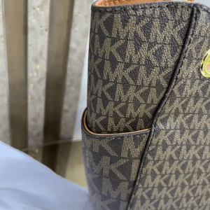 Carter Tote Bags