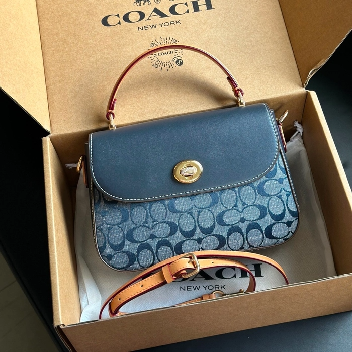 Zena Shoulder Bag - Image 3