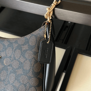 Nova Shoulder Bag