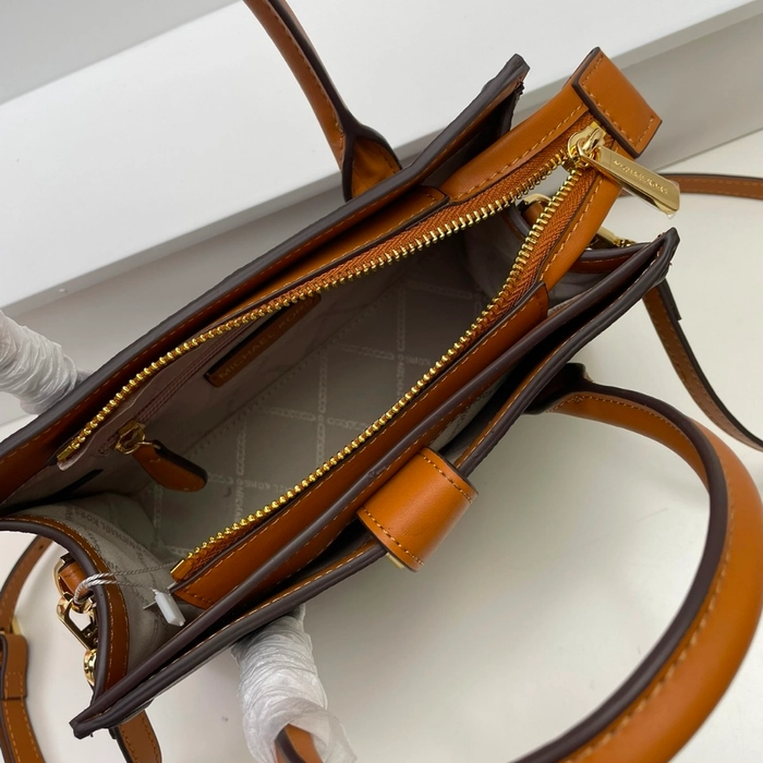Bello Hand Bag - Image 5