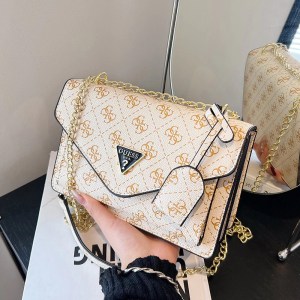 Rane Shoulder Bag
