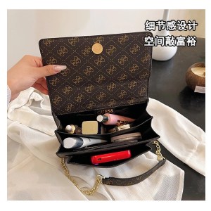 Rane Shoulder Bag