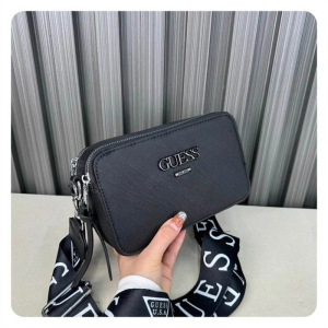 Pess Shoulder Bag